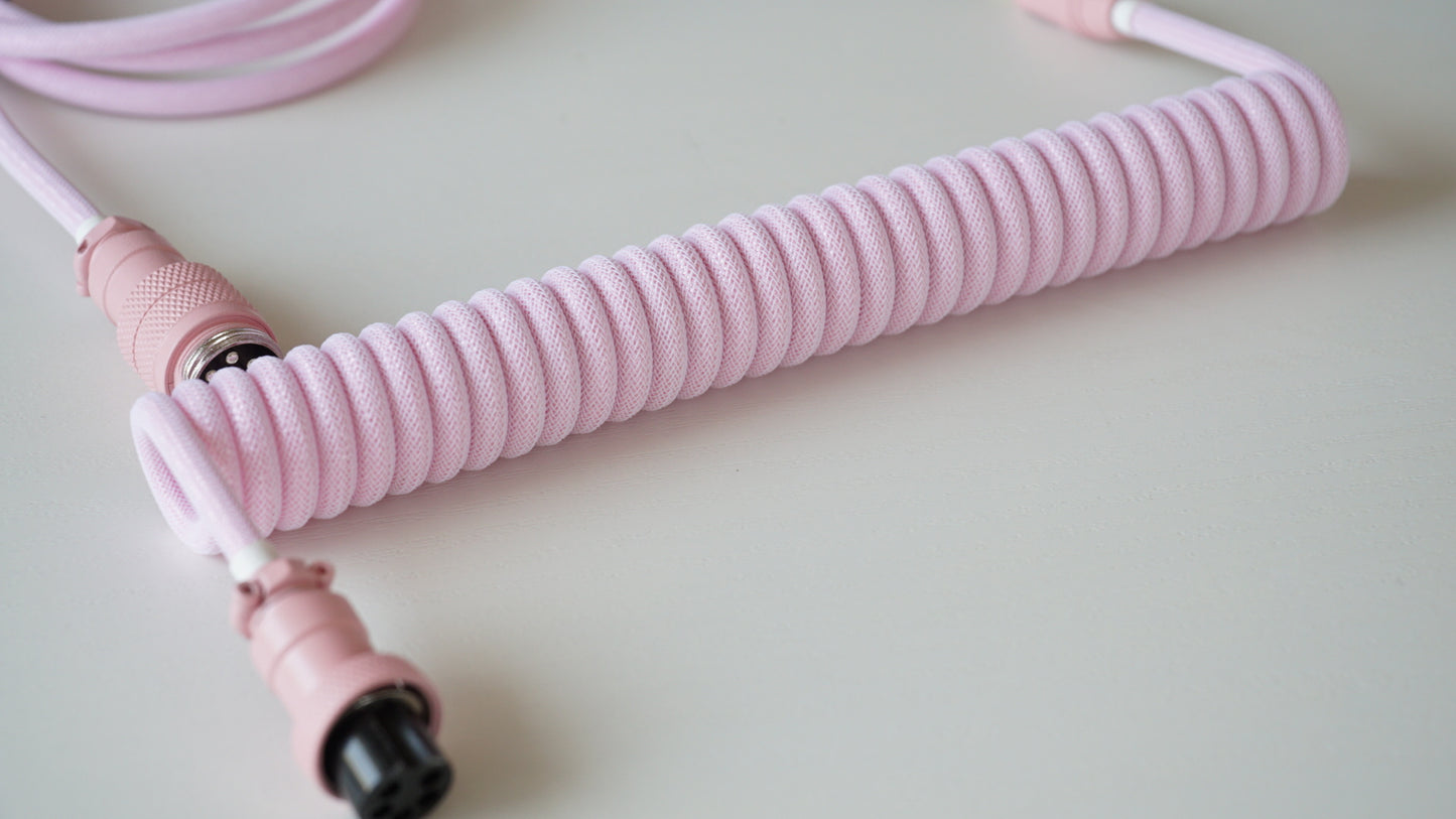 coiled braided cable (macaron)