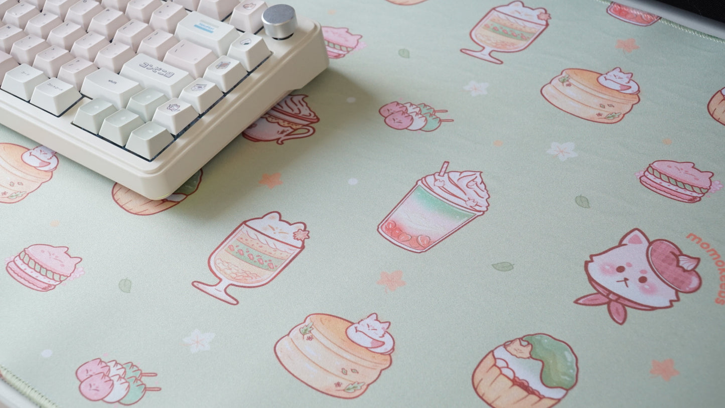 fox treats pattern deskmats