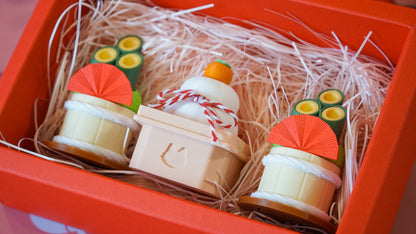 new year's gift box (clicky fidget trio)