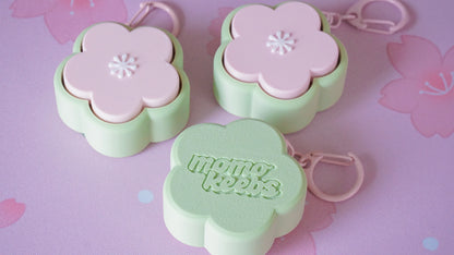 sakura clicky fidget keychains (dango colour)