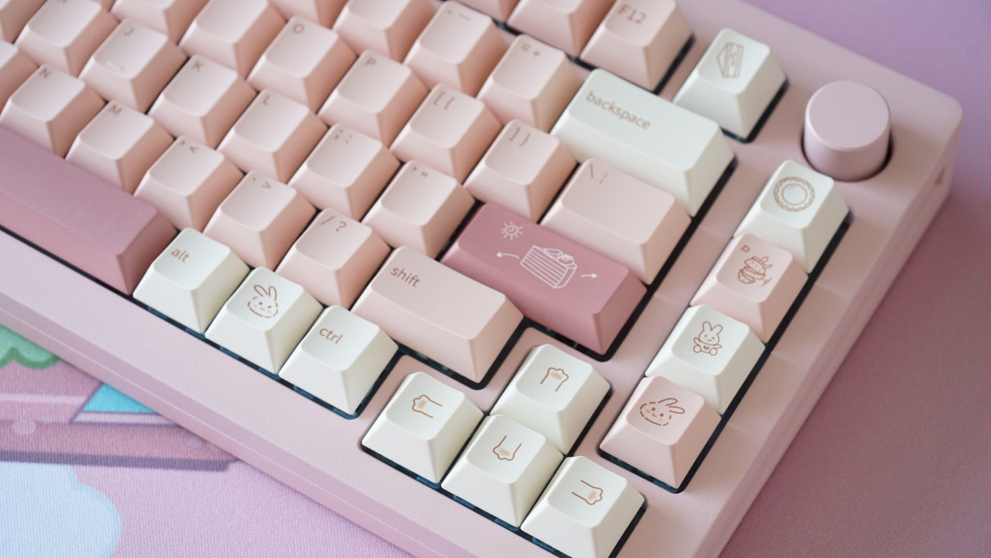 strawberry shortcake bunny keycaps