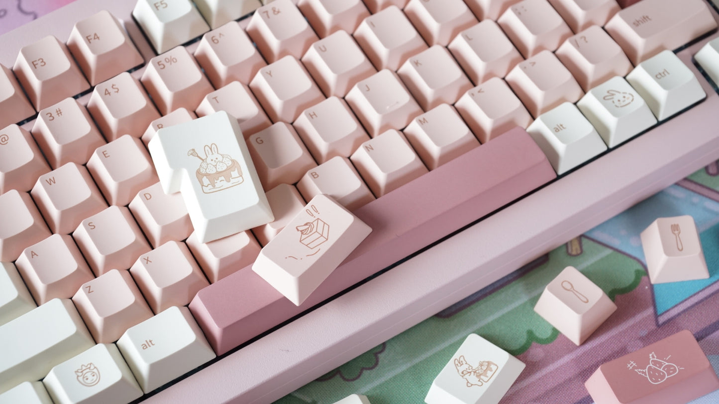 strawberry shortcake bunny keycaps