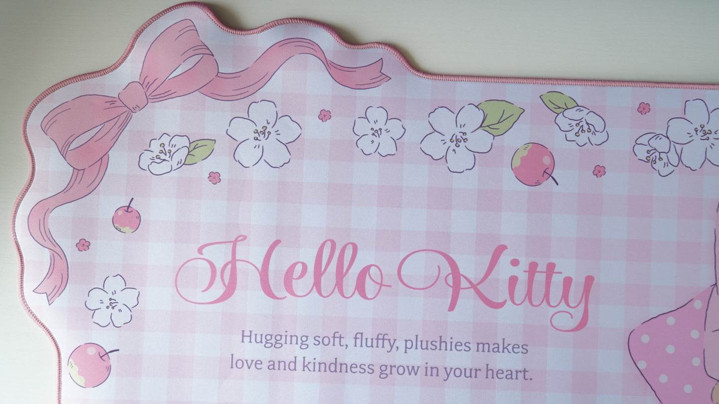 hello kitty deskmat