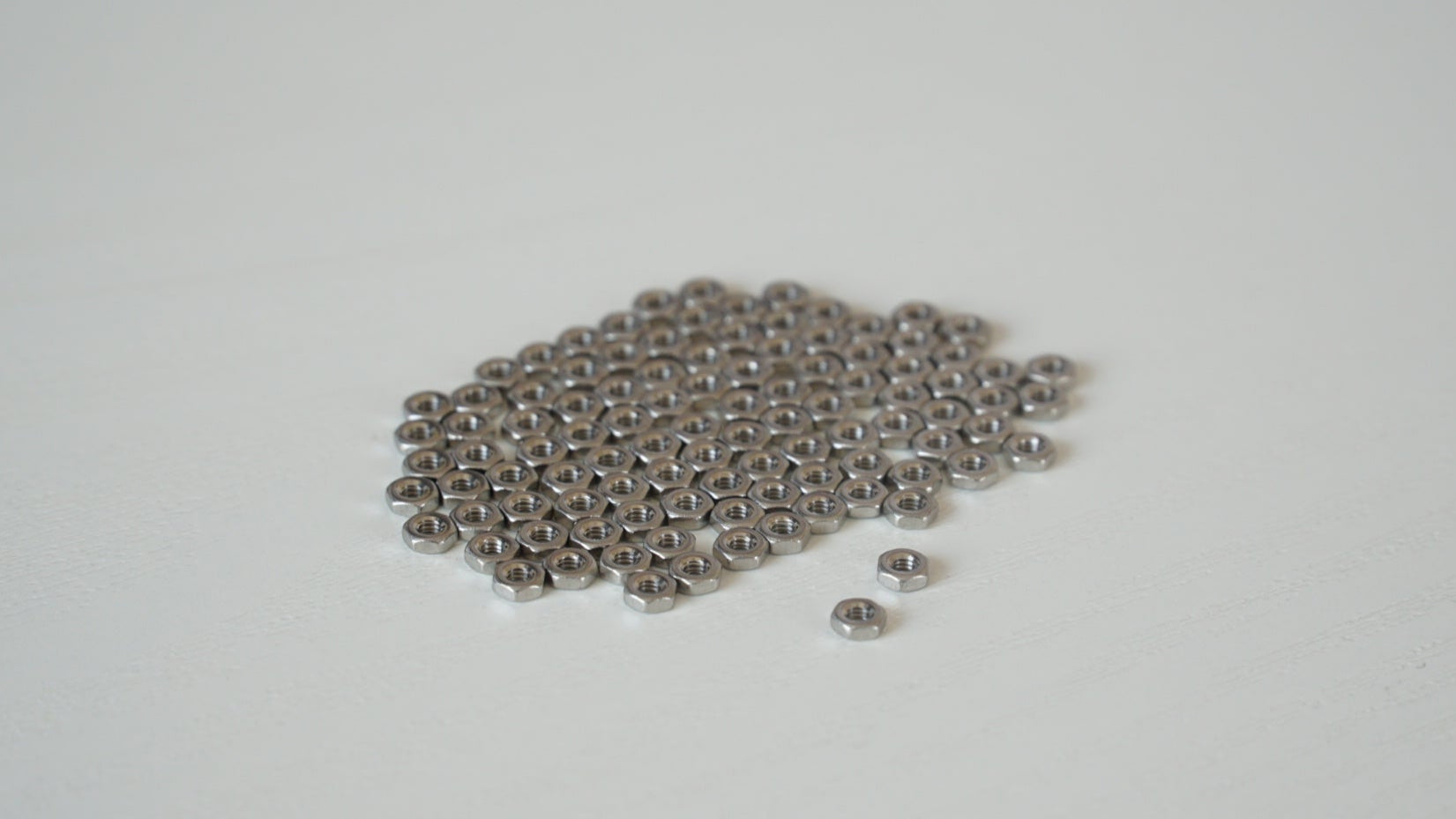 M2 hex nuts