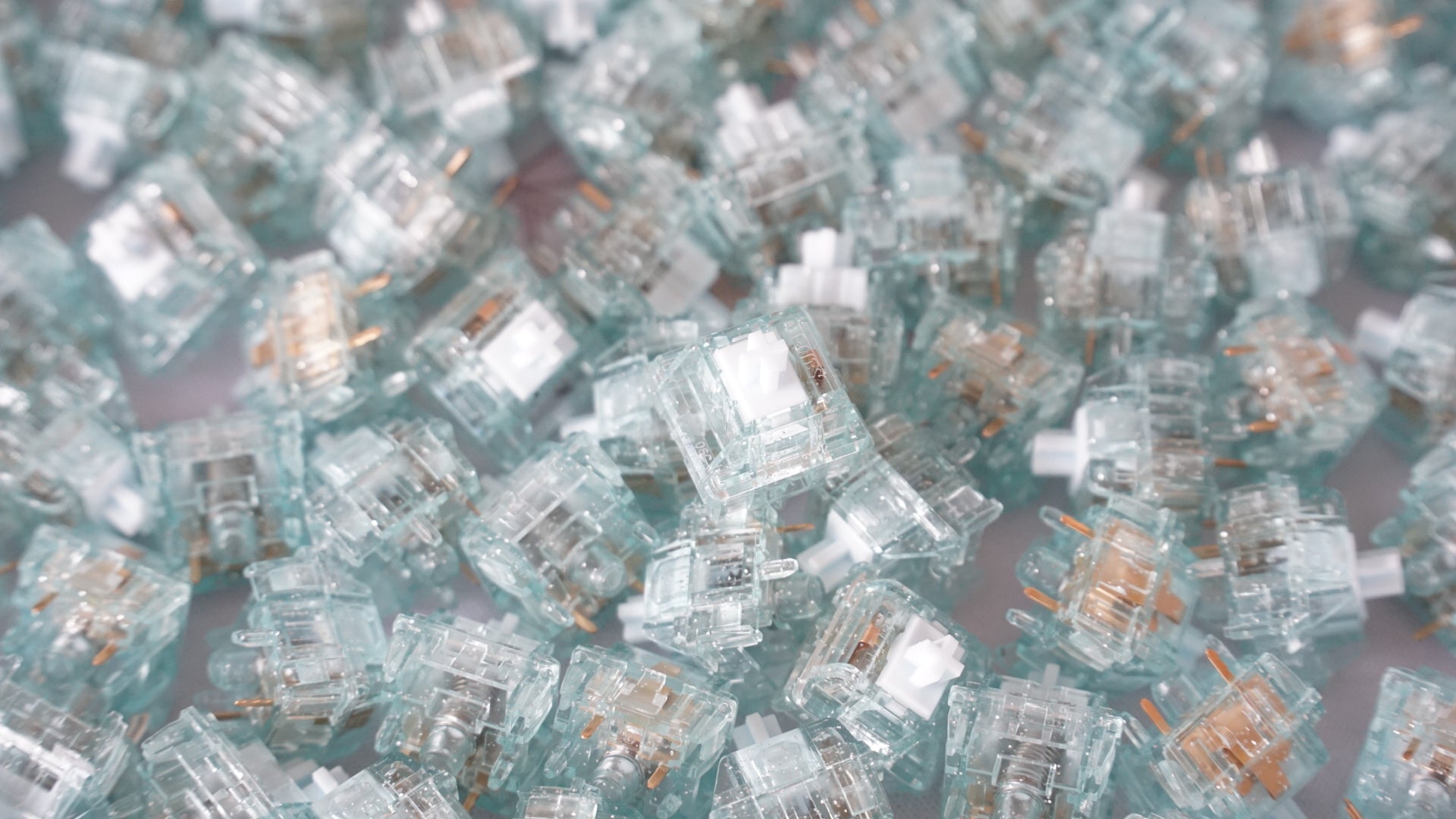 su color R3 blue switches (linear)