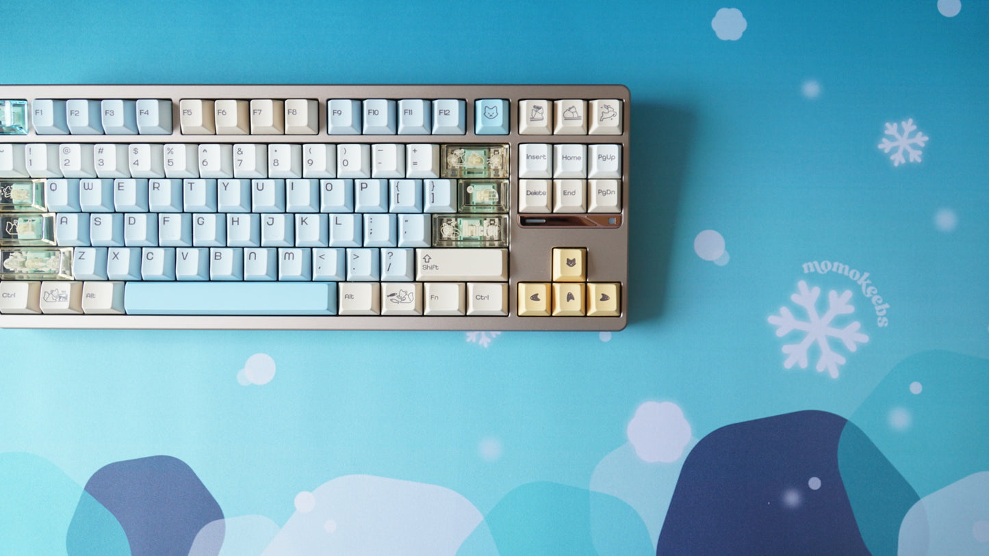 fuyu no hana deskmats