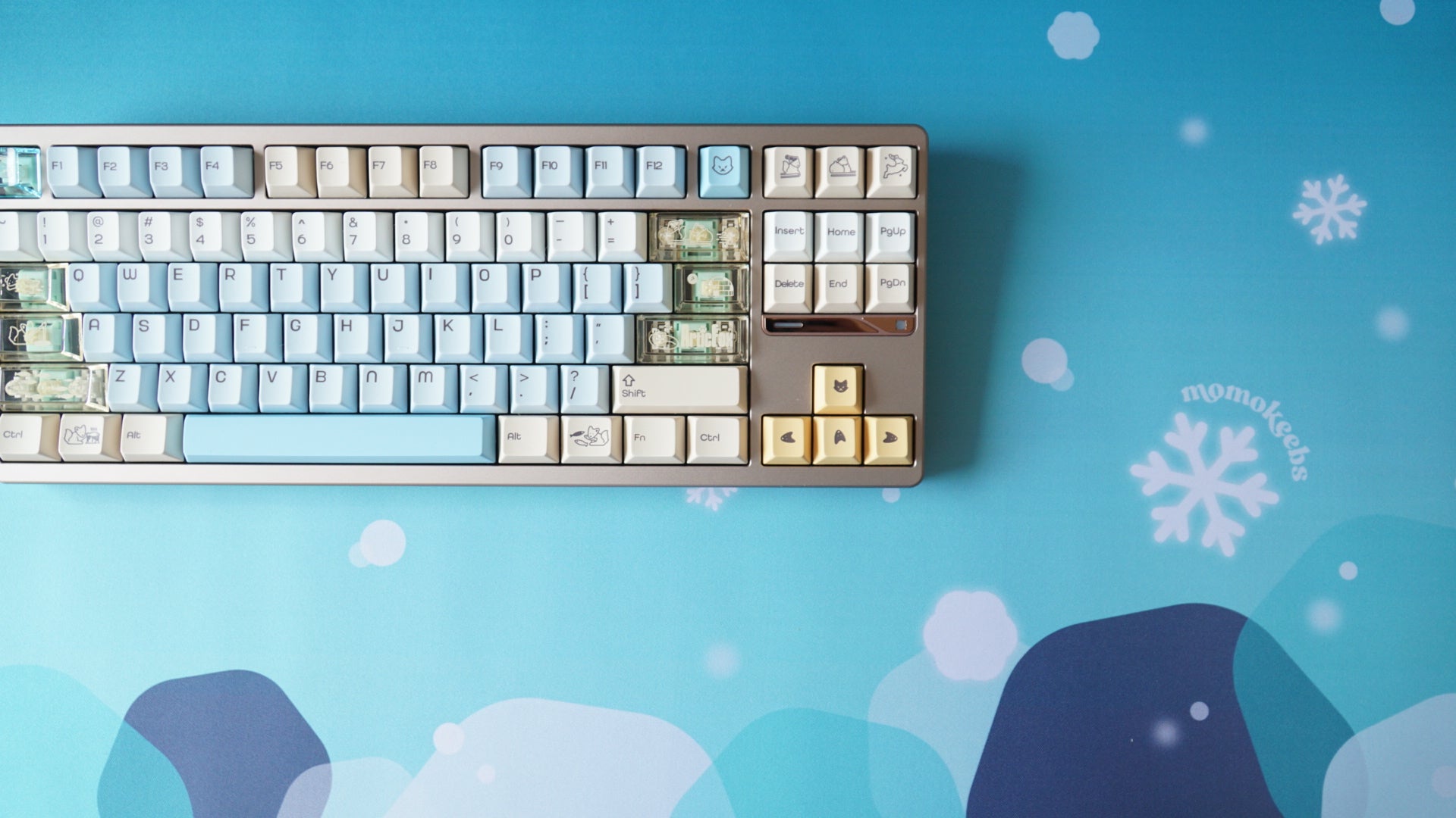 fuyu no hana deskmats