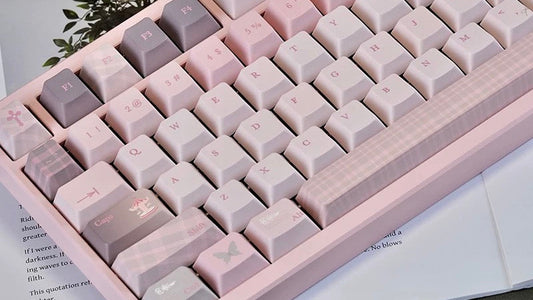 powdery pink keycaps